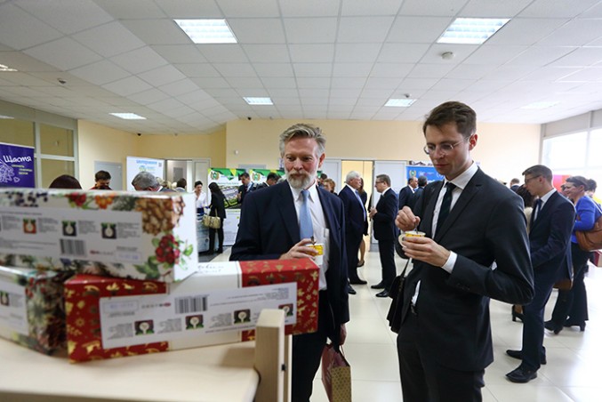 Томскую область посетила делегация послов ЕС в России