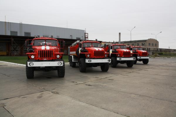Варгашинские пожарные автомобили заступят на службу в Гвинее